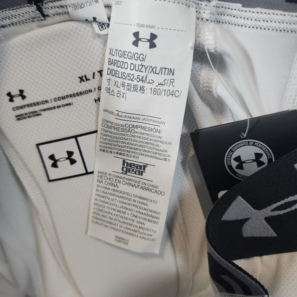 Under Armour Compression Padded Shorts Men XL White HeatGear Football Tights NWT